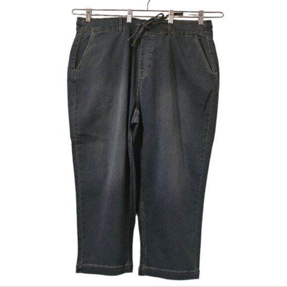 Blue D/C Jeans Penningtons Women's 1948 Fit Stretch Capri Jeans - Picture 1 of 16
